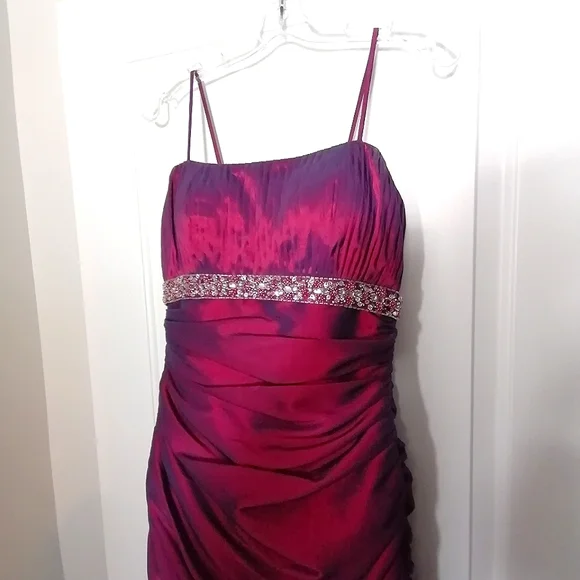 Prom dress - Picture 6 of 10